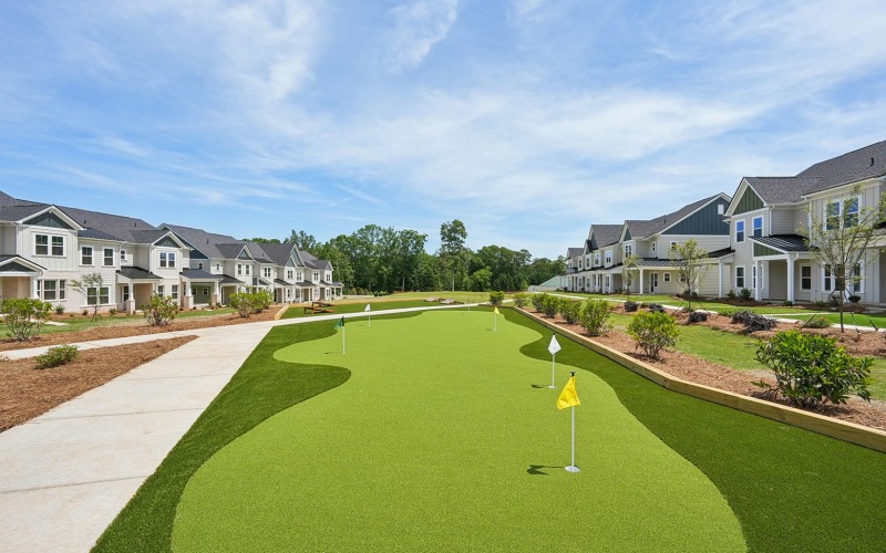 outdoor putting green